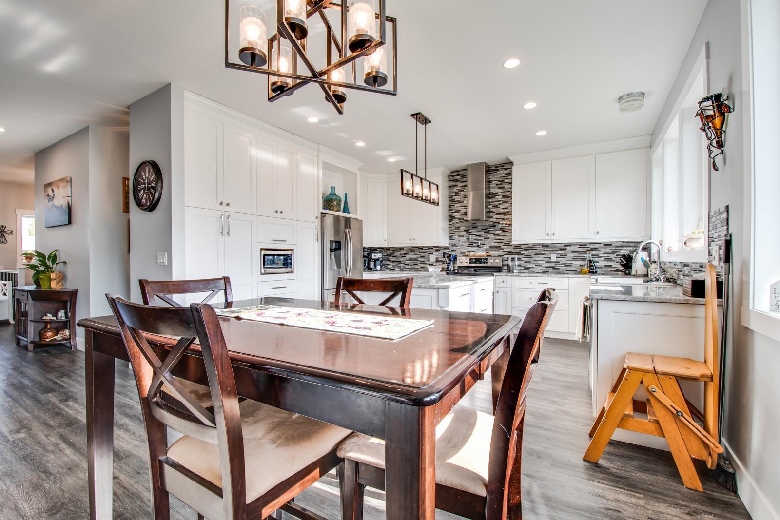 Listing 10270230 - Large Photo # 10