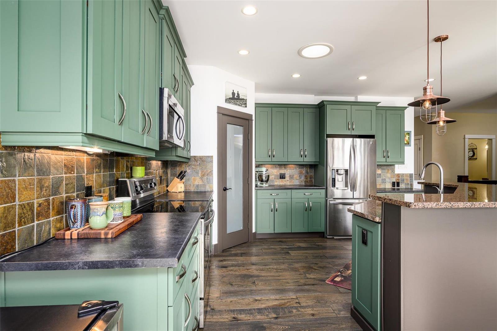 Listing 10270299 - Large Photo # 9