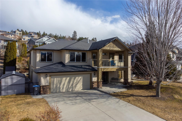 10425 Sherman Drive,, Lake Country