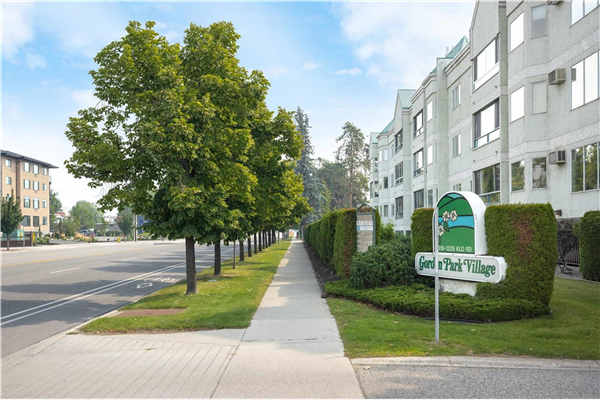 #309 1329 KLO Road,, Kelowna