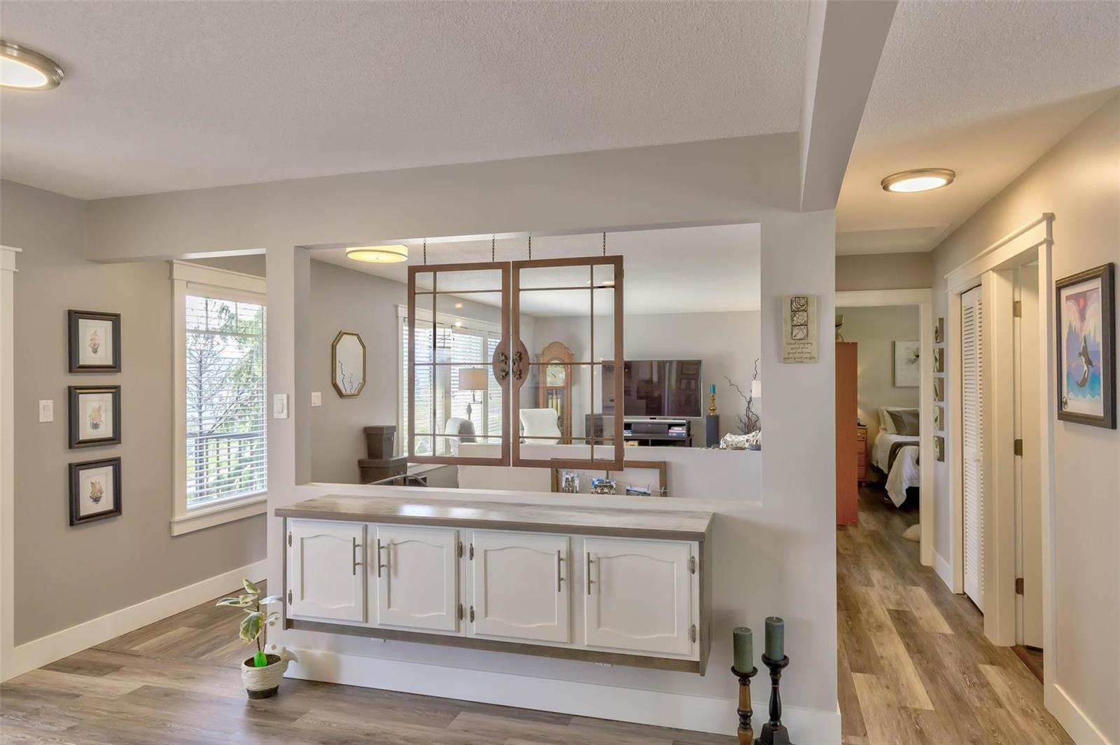 Listing 10270324 - Large Photo # 17