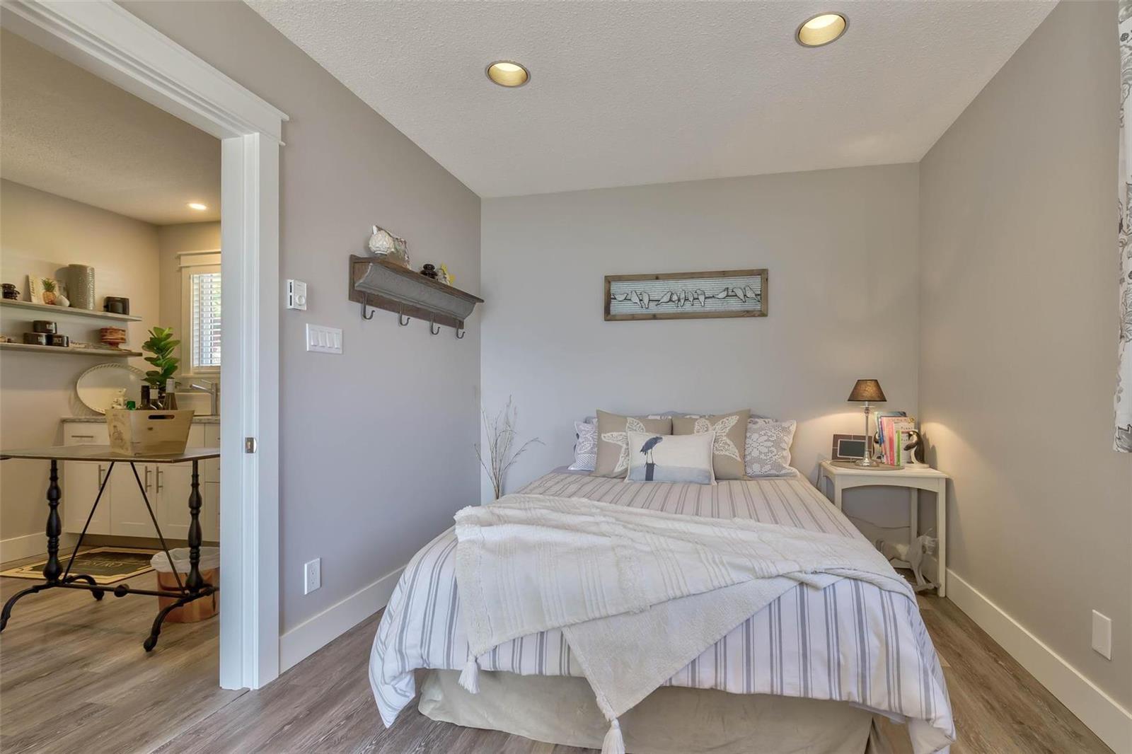 Listing 10270324 - Large Photo # 21