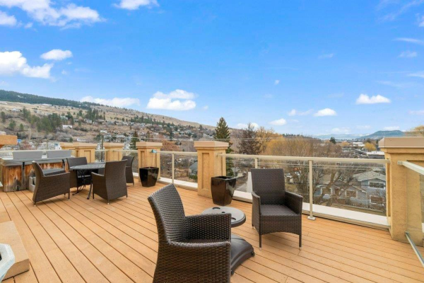 #405 3550 Woodsdale Road,, Lake Country