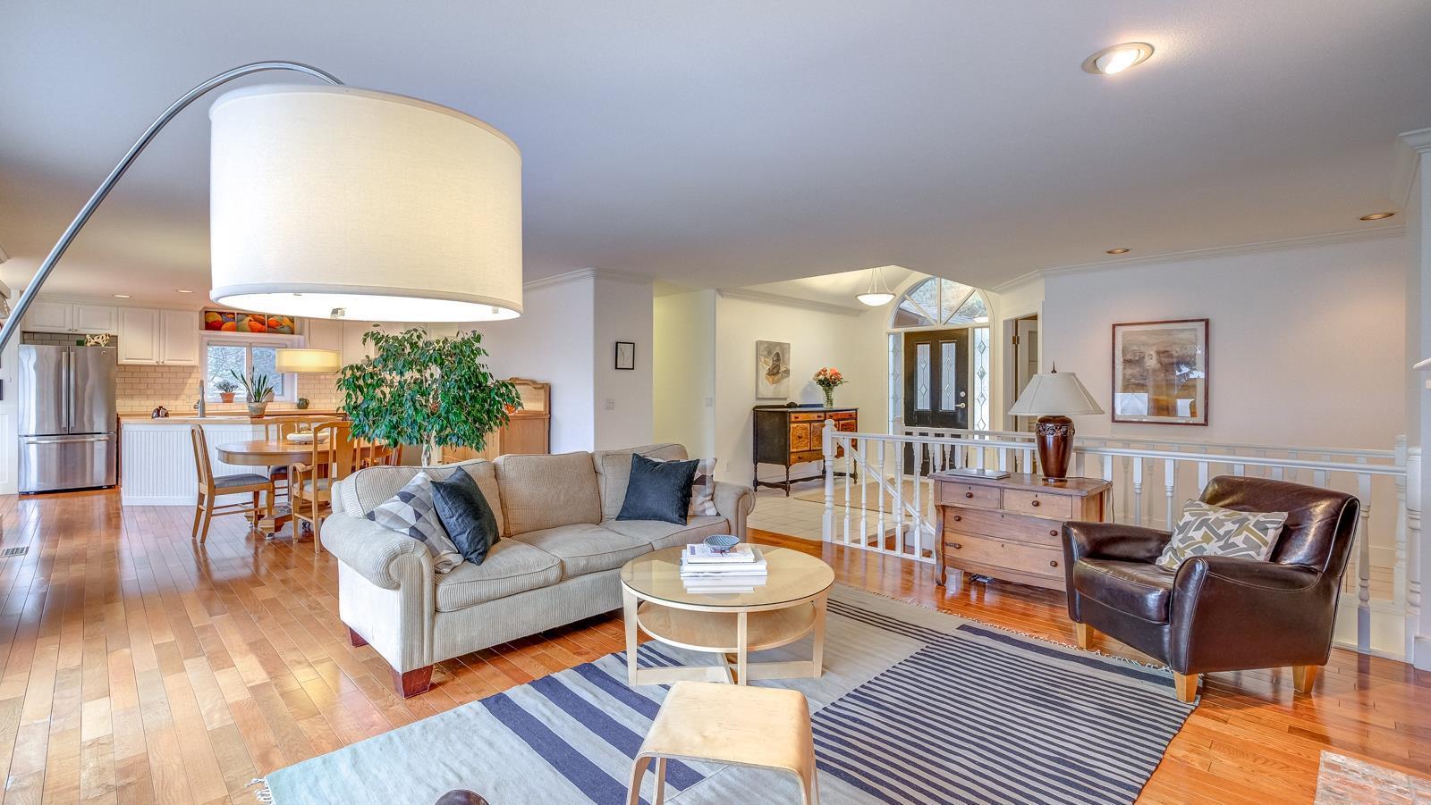 Listing 10270426 - Large Photo # 6