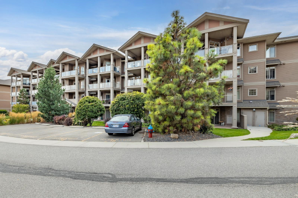 #102 3533 Carrington Road,, West Kelowna