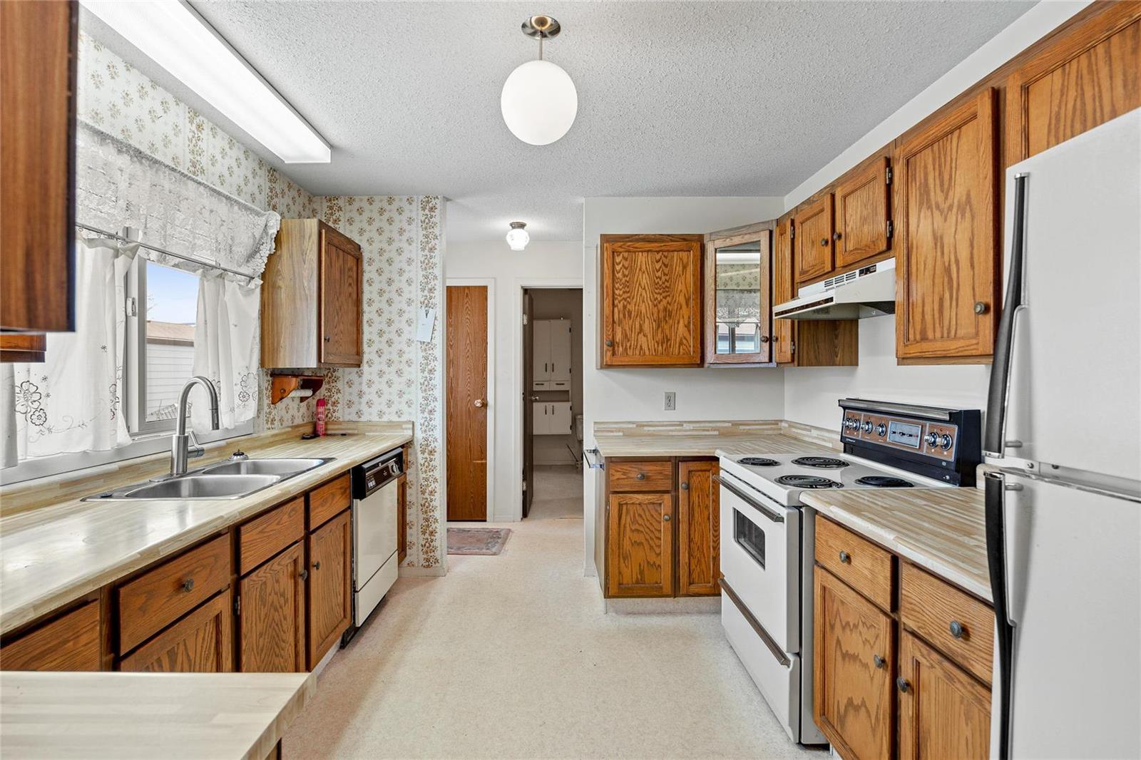 Listing 10270438 - Large Photo # 5
