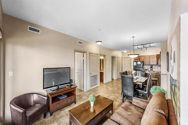 #408 654 Cook Road,, Kelowna
