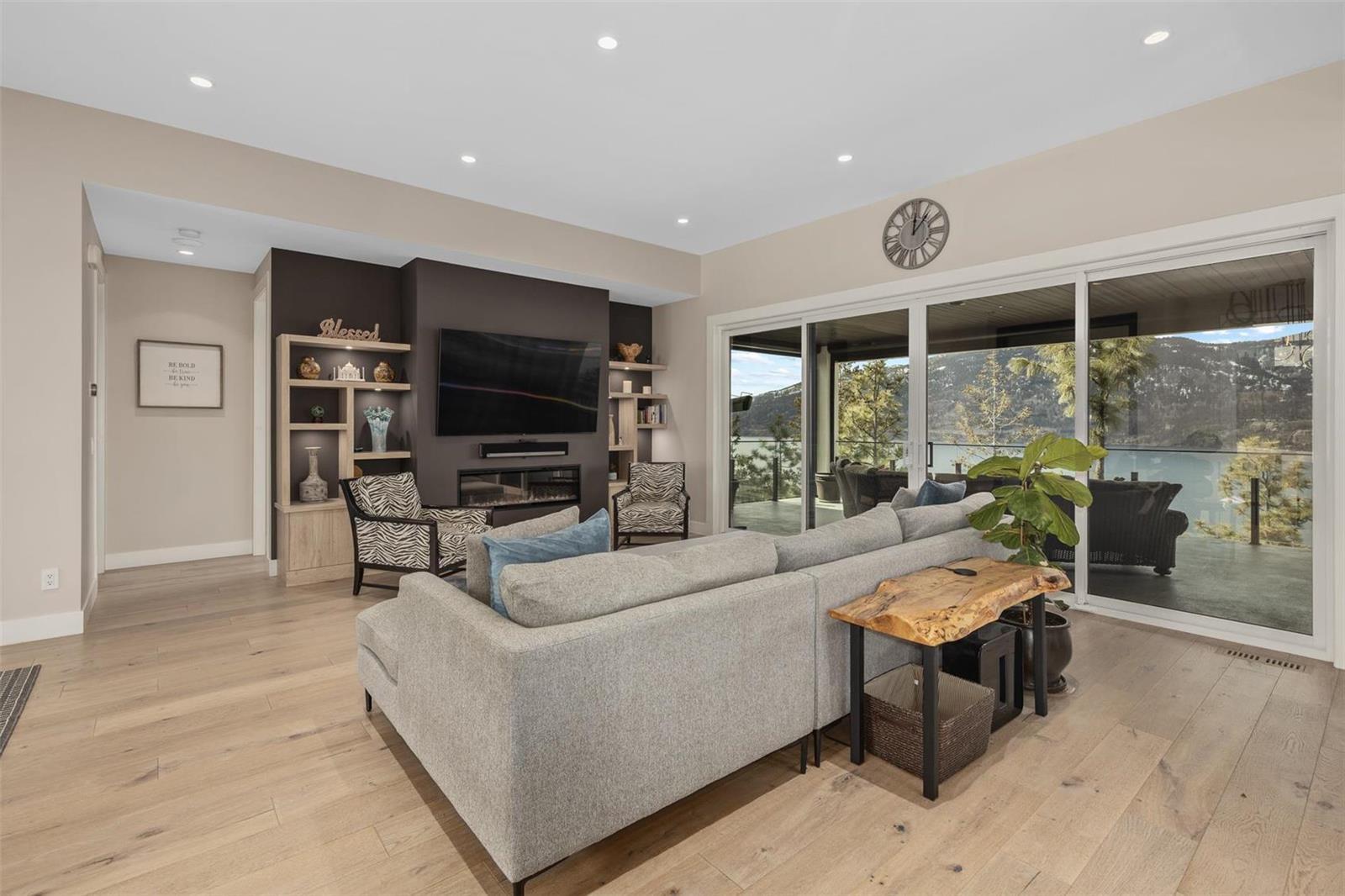 Listing 10270487 - Large Photo # 4