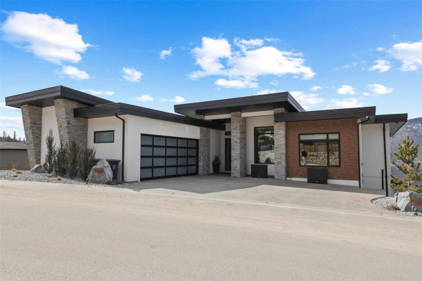 3562 Wild Rose Road,, KELOWNA