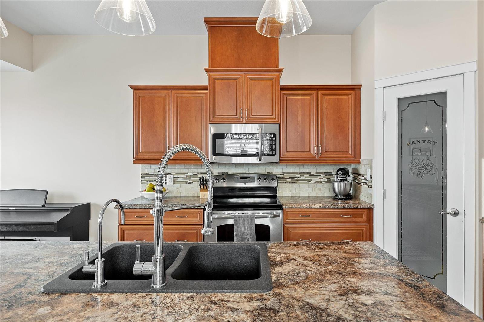 Listing 10270490 - Large Photo # 16