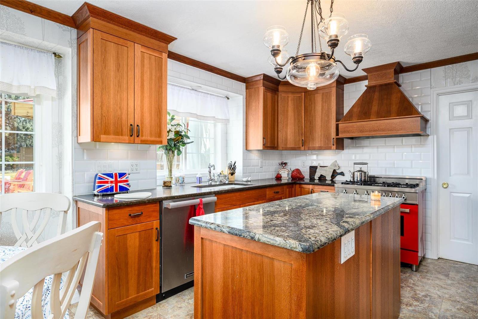 Listing 10270505 - Large Photo # 2