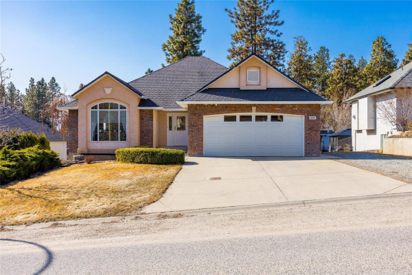 1695 Spruceglen Drive,, Kelowna