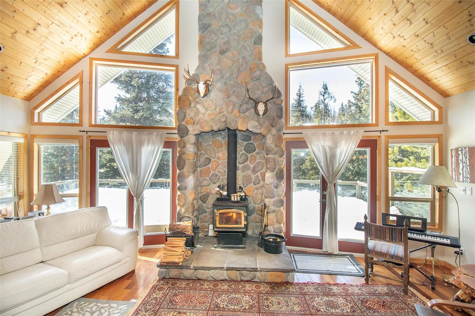 Listing 10270551 - Large Photo # 1