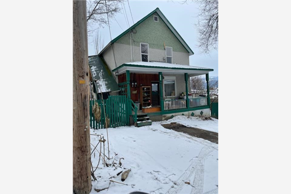 360 2 Avenue, SE, Salmon Arm