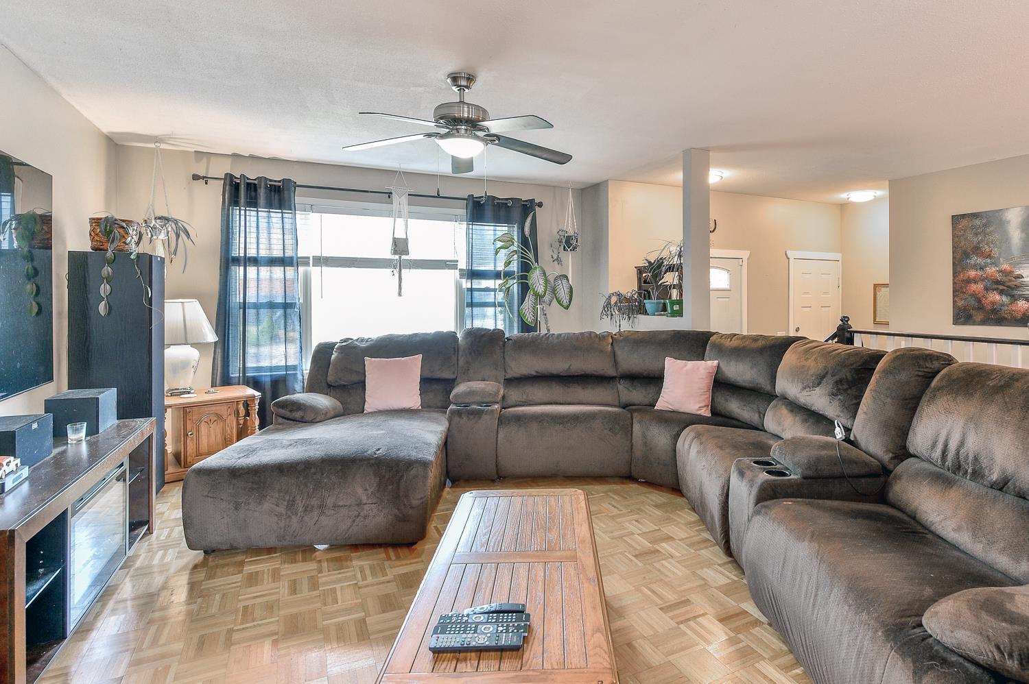 Listing 10270610 - Large Photo # 7