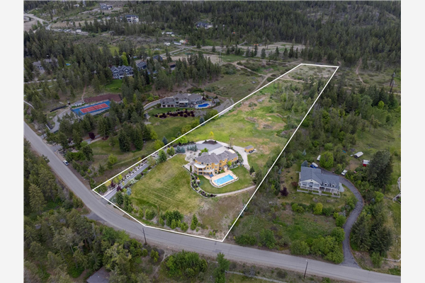 2735 Harvard Road,, Kelowna