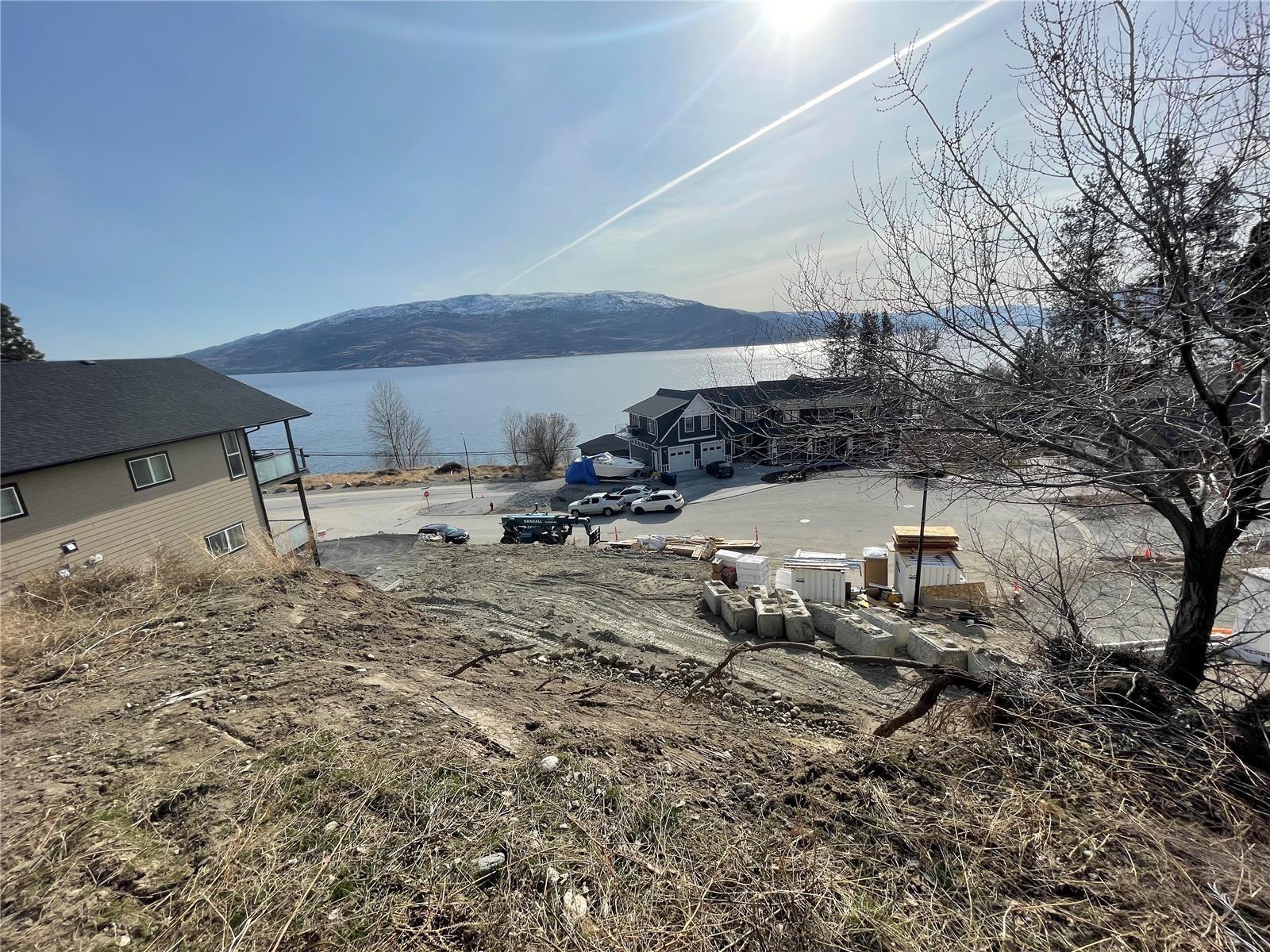6476 Renfrew Court,