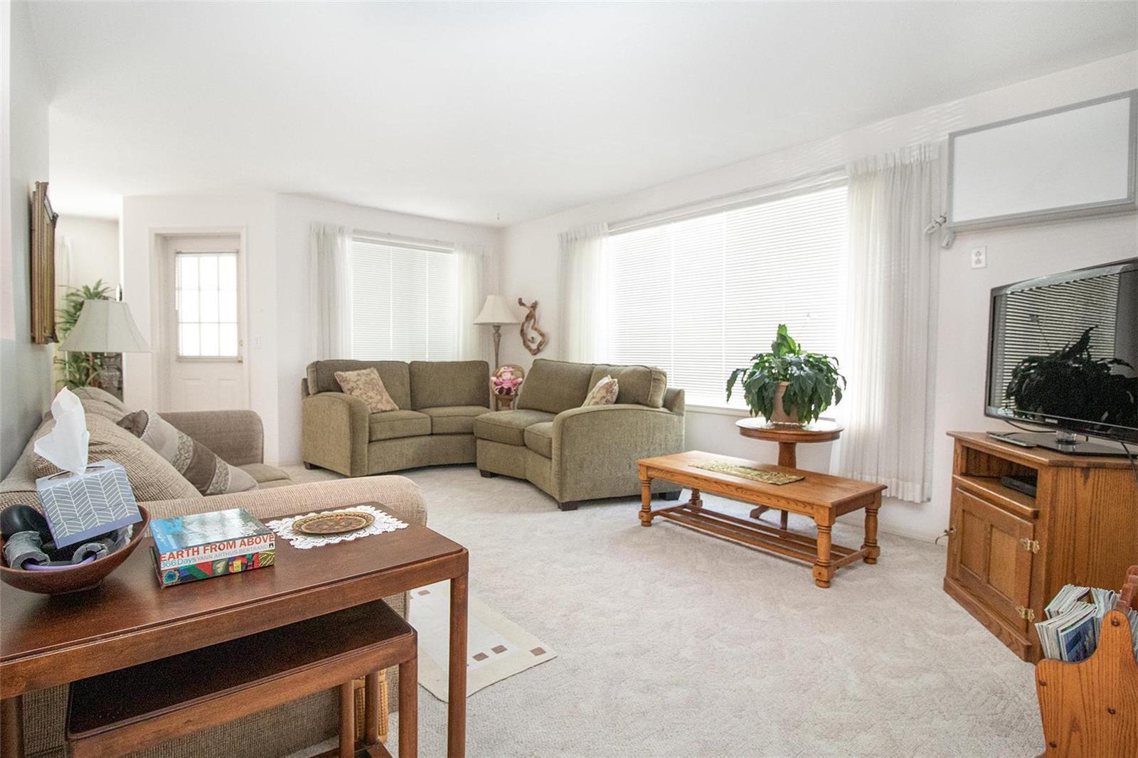 #204 1329 K.L.O. Road,, Kelowna