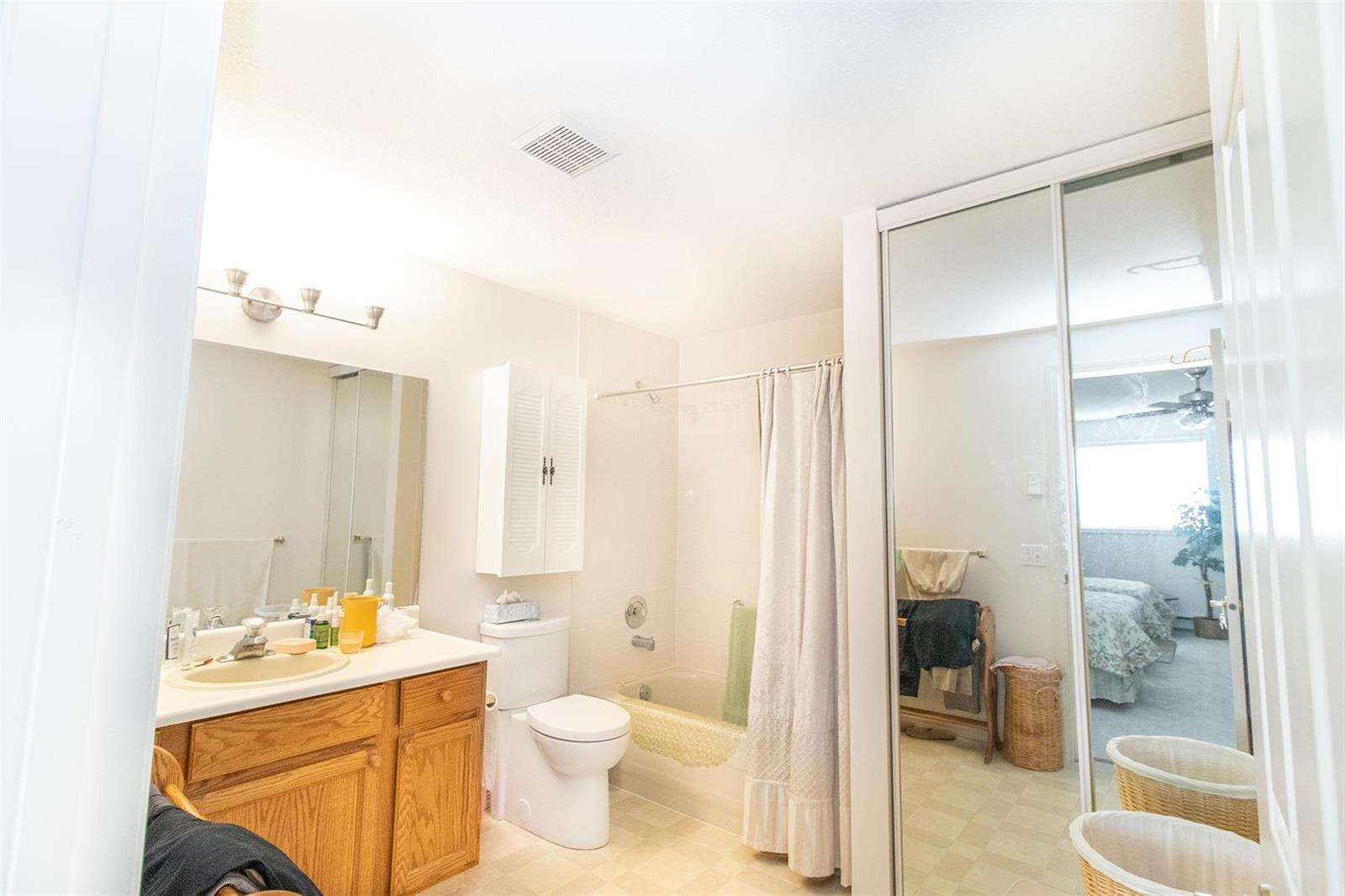 #204 1329 K.L.O. Road,, Kelowna