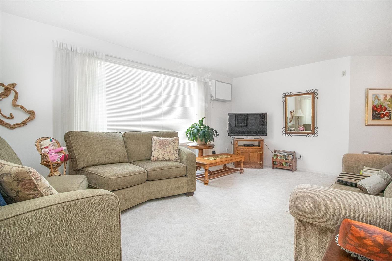 #204 1329 K.L.O. Road,, Kelowna