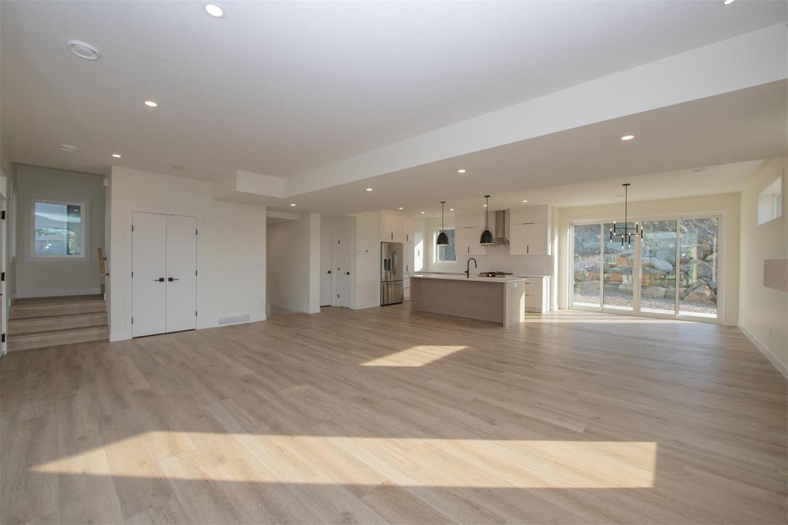 Listing 10270698 - Large Photo # 6