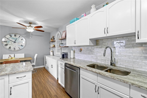 #303 769 KLO Road,, Kelowna