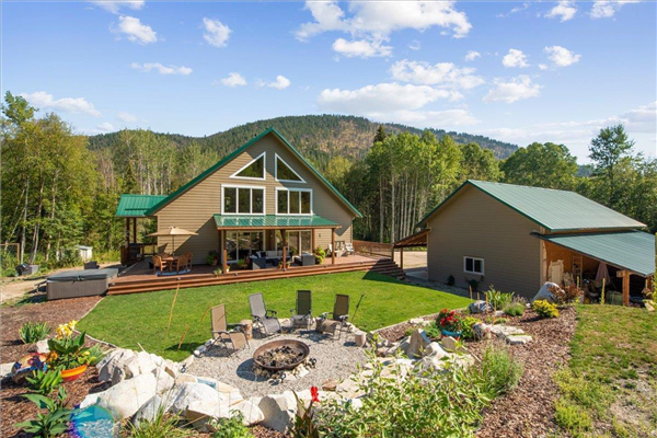 1124 FISH LAKE Road,, Summerland