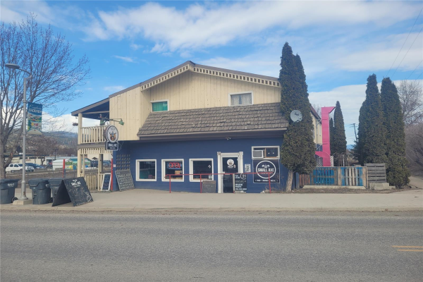 409 Cliff Avenue,, Enderby