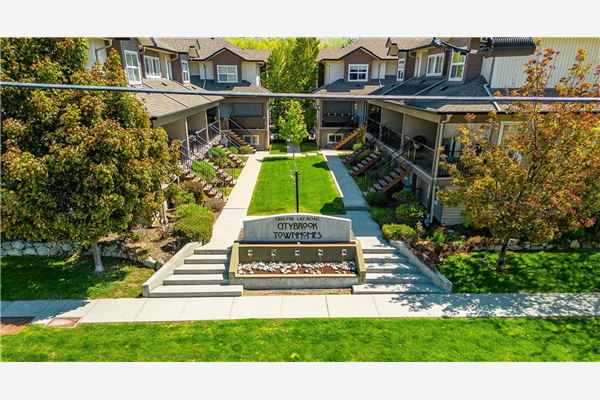#102 1355 Findlay Road,, Kelowna