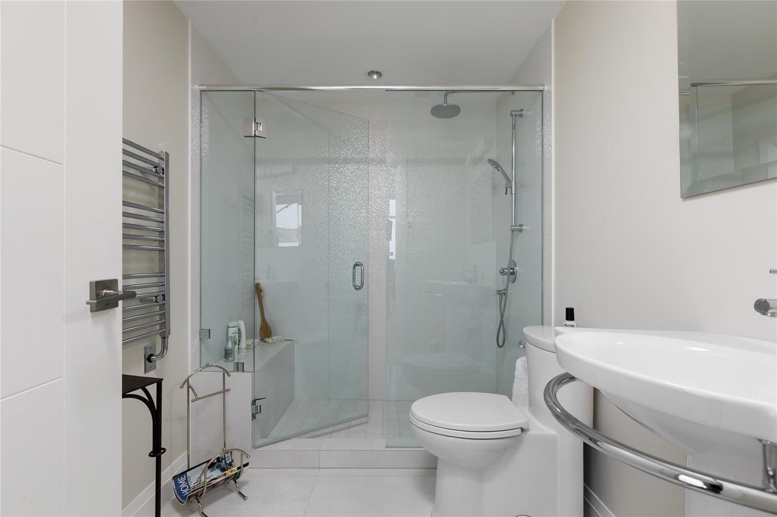 Listing 10270775 - Large Photo # 16