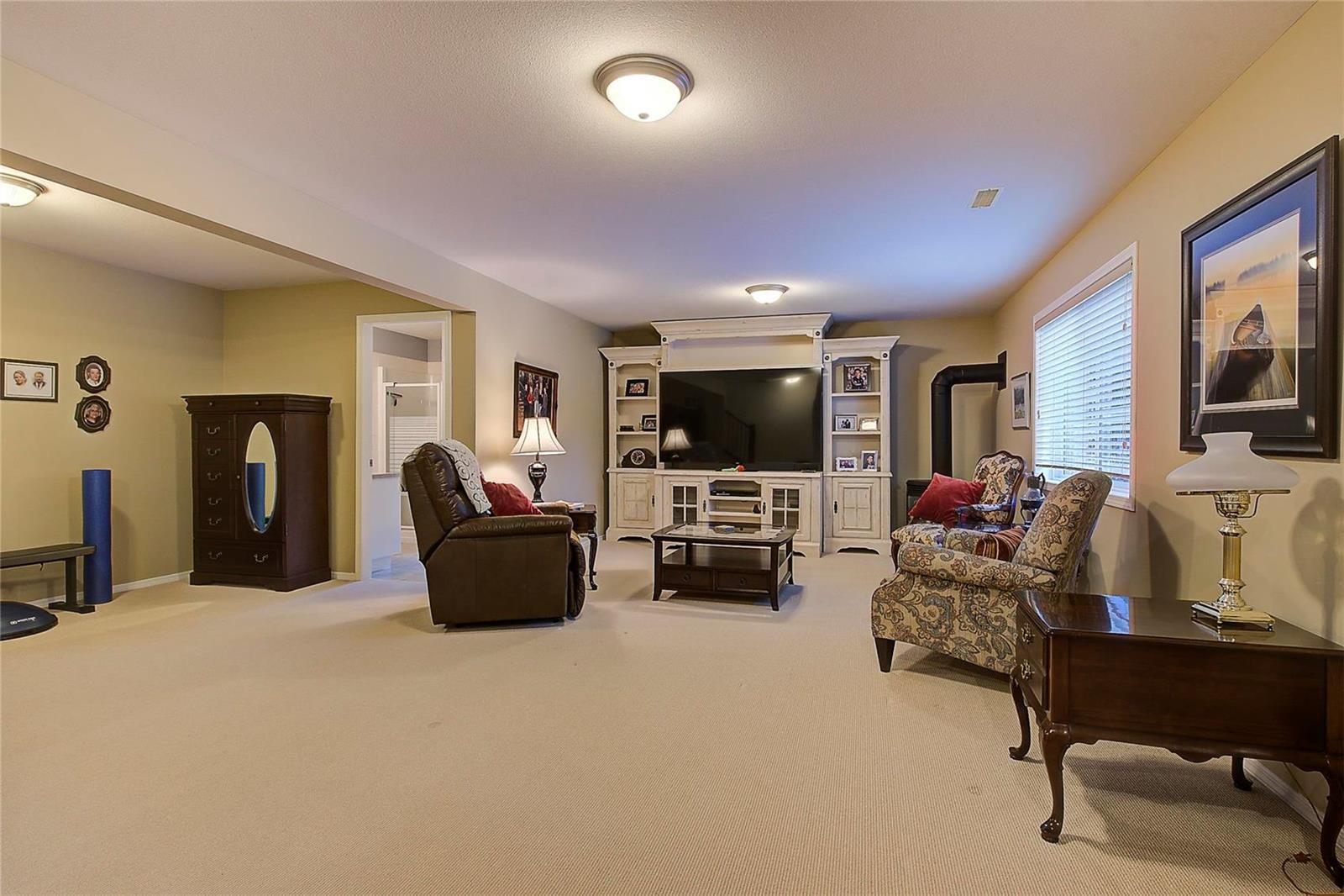 Listing 10270869 - Large Photo # 40