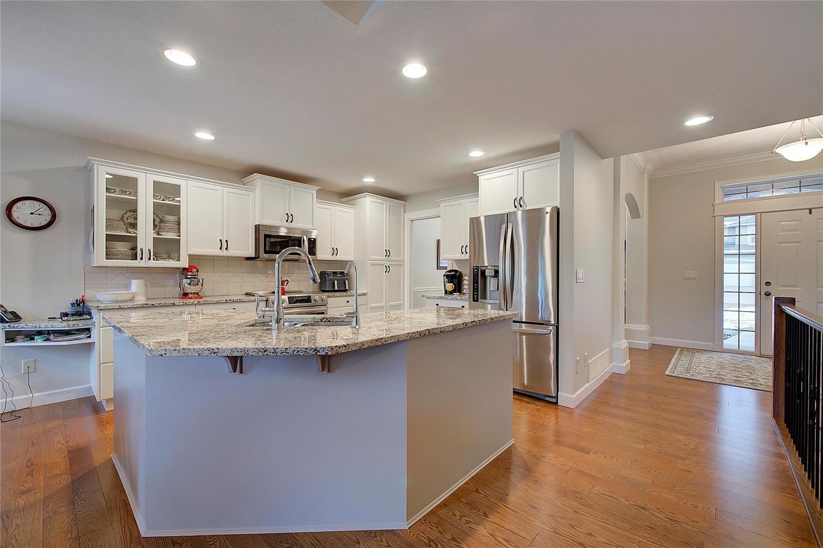 Listing 10270869 - Large Photo # 9