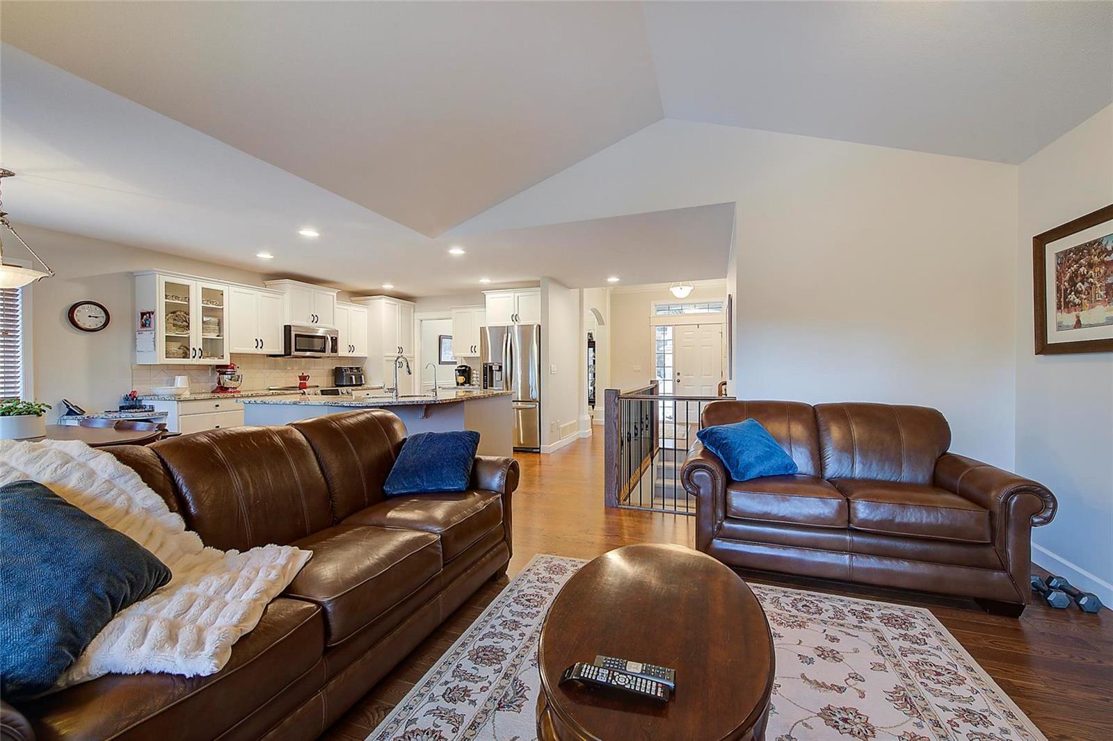 Listing 10270869 - Large Photo # 17