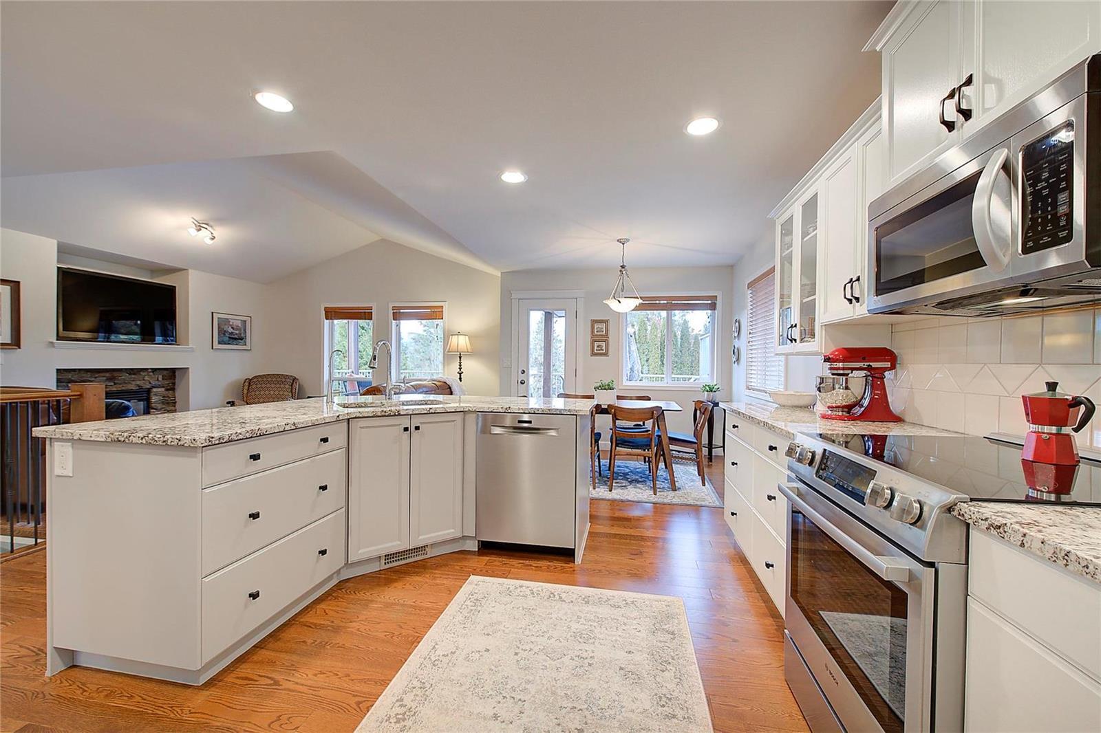 Listing 10270869 - Large Photo # 7