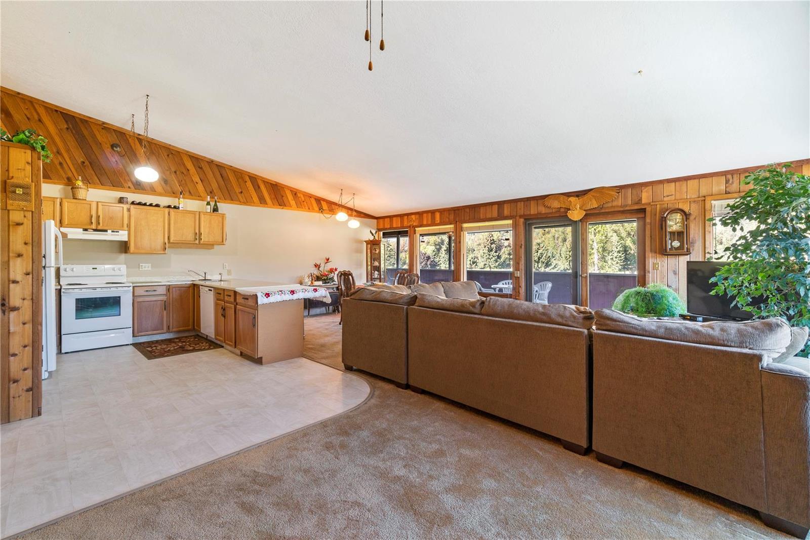1450 Husky Frontage Road