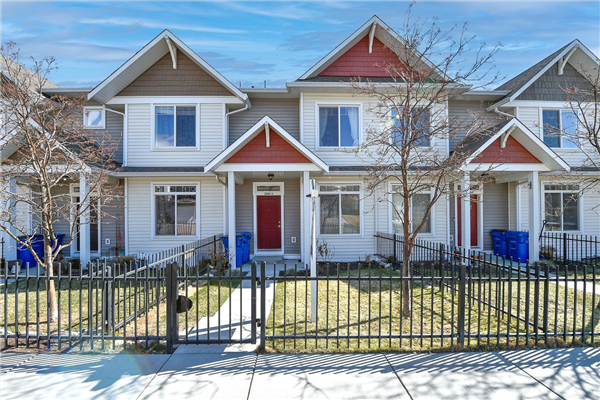 #4 2000 Elkridge Drive,, West Kelowna