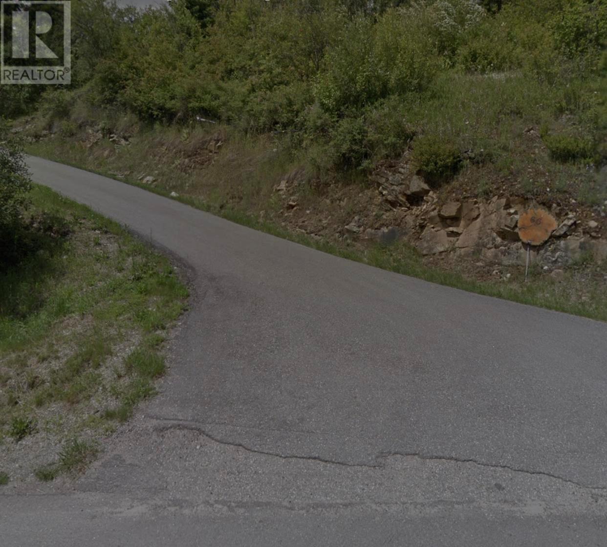 66 Twin Lakes Road