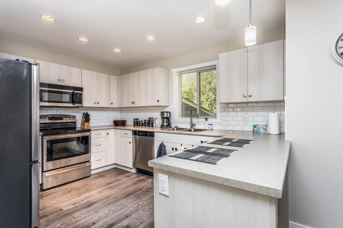 Listing 10271036 - Large Photo # 12