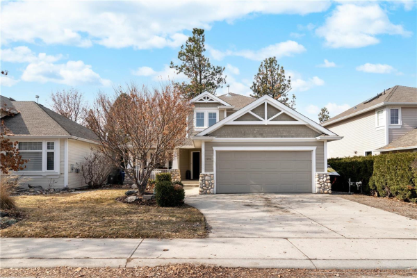 #111 2220 Shannon Ridge Drive,, West Kelowna