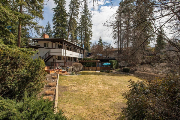 2475 Dunsmuir Road,, Kelowna