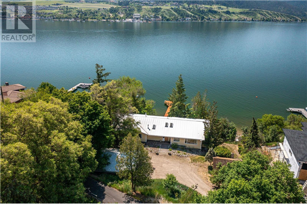 7688 Tronson Road,, Vernon
