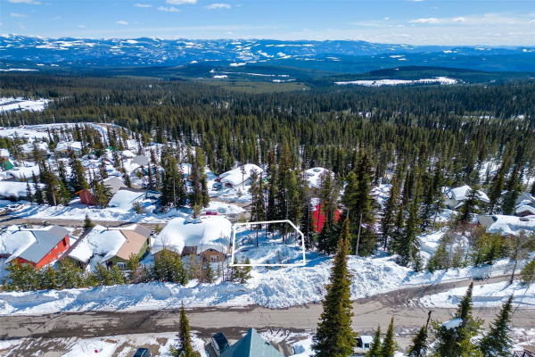 5989 Snowpines Crescent,, Big White
