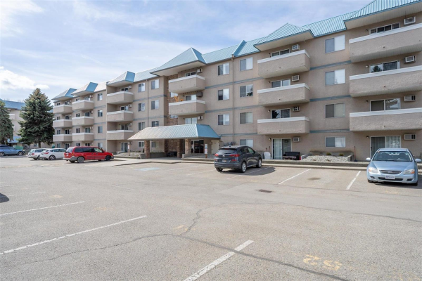 #213 3160 DeMontreuil Court,, Kelowna