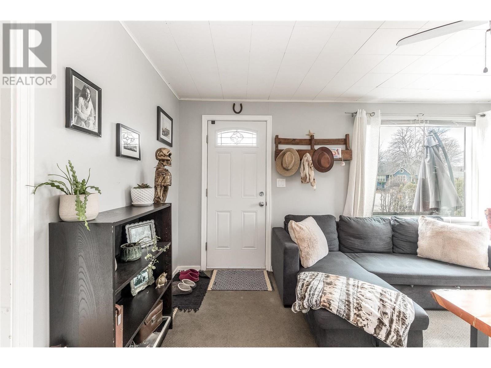 Listing 10271286 - Large Photo # 18