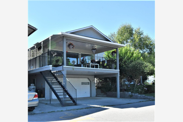 2 Lakeshore Drive,, Vernon