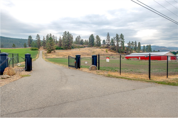 5631 Rittich Road,, Kelowna