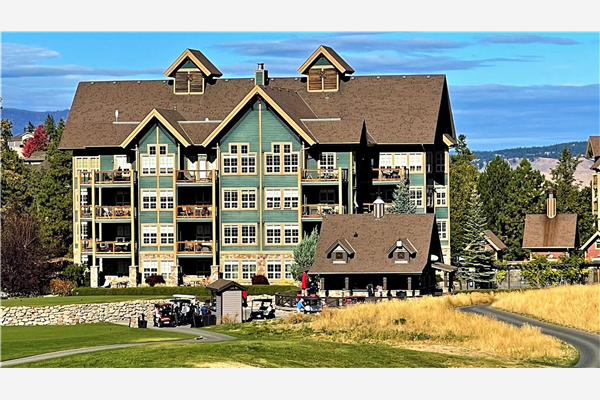 #337 101 Village Centre Court,, Vernon