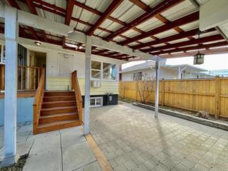 1862 Carruthers Street,