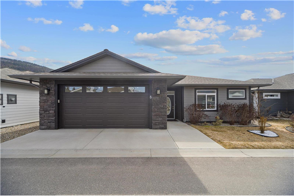 #8 1791 10 Street, SW, Salmon Arm