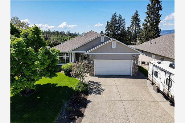 4622 Darin Place,, Kelowna